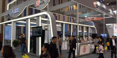 別鬧，我馬上要去見馬云了。。。