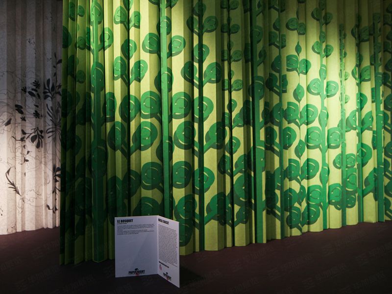 隔墻展臺(tái)制作 隔墻展臺(tái)制作