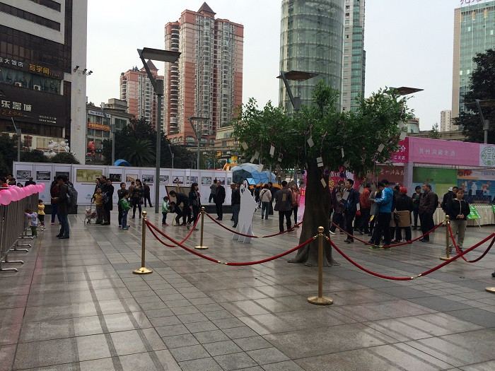 楊家坪商圈——商場(chǎng)廣場(chǎng)活動(dòng)舞臺(tái)搭建 楊家坪商圈——商場(chǎng)廣場(chǎng)活動(dòng)舞臺(tái)搭建