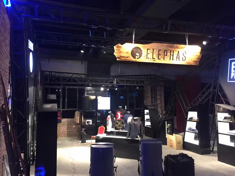 東莞尚聯(lián)八—辦公室設(shè)計(jì)裝修 東莞尚聯(lián)八—辦公室設(shè)計(jì)裝修